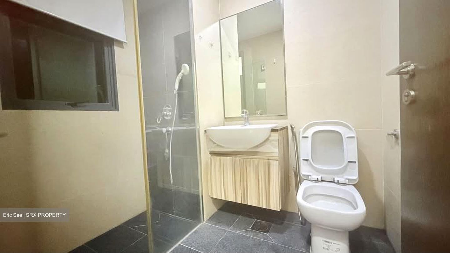 Sims Edge (D14), Apartment #589920551